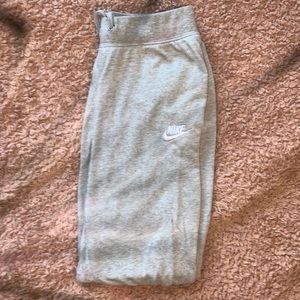 Nike grey women sweat pants